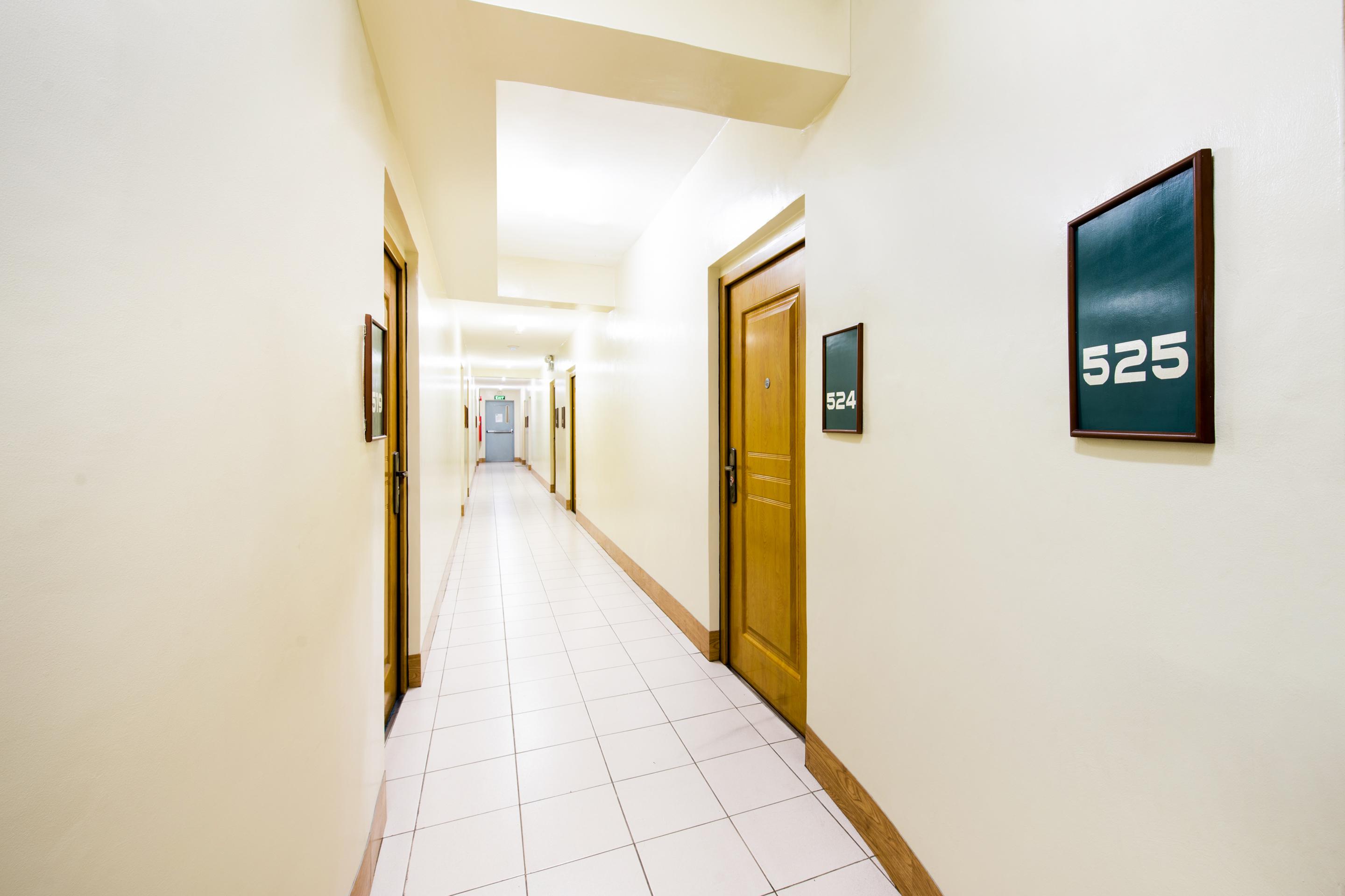 Anglo Residences Manila Quezon City Extérieur photo